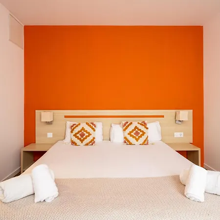 オスタル セントロ 2*