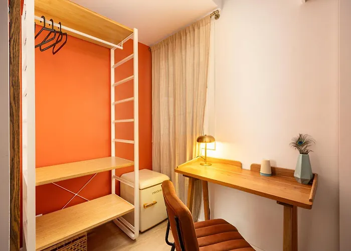 オスタル セントロ バルセロナ